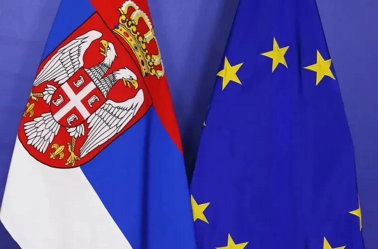 🚫🇪🇺 ЕС может заморозить финансирование для Сербии